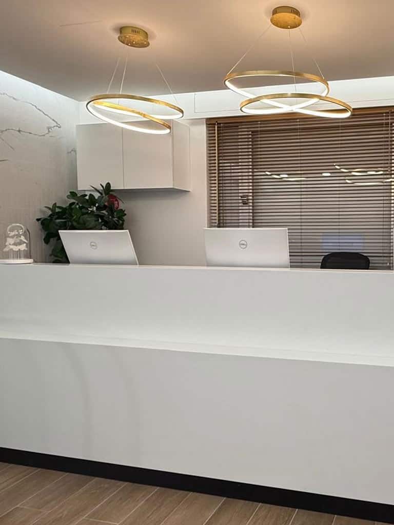 Orthodontiste Essonne Paris Docteur Samama Orthodontiste consultation adulte invisalign Gif-sur-Yvette, Saint-Aubin, Villiers-le-Bâcle, Bures-sur-Yvette, Orsay, Saint-Rémy-lès-Chevreuse, Saclay, Châteaufort, Magny-les-Hameaux, Villebon-sur-Yvette, Jouy-en-Josas, Palaiseau, Massy, Villejust, Forges-les-Bains, Les Ulis, Saclay, Paris